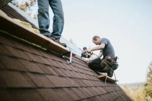 Local Roofers in N Field, MA